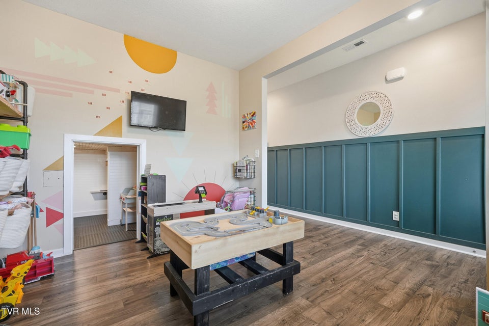 Photo #7: 2401 Egret Lane