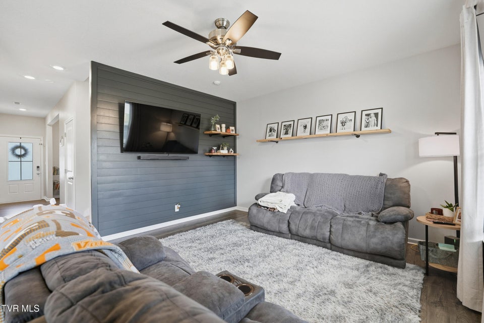 Photo #11: 2401 Egret Lane