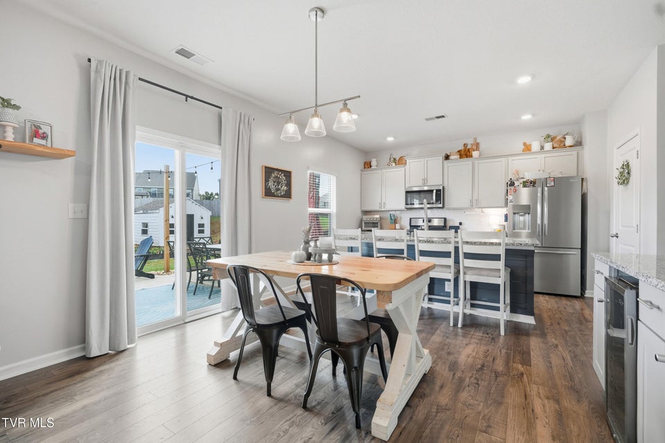 Photo #12: 2401 Egret Lane