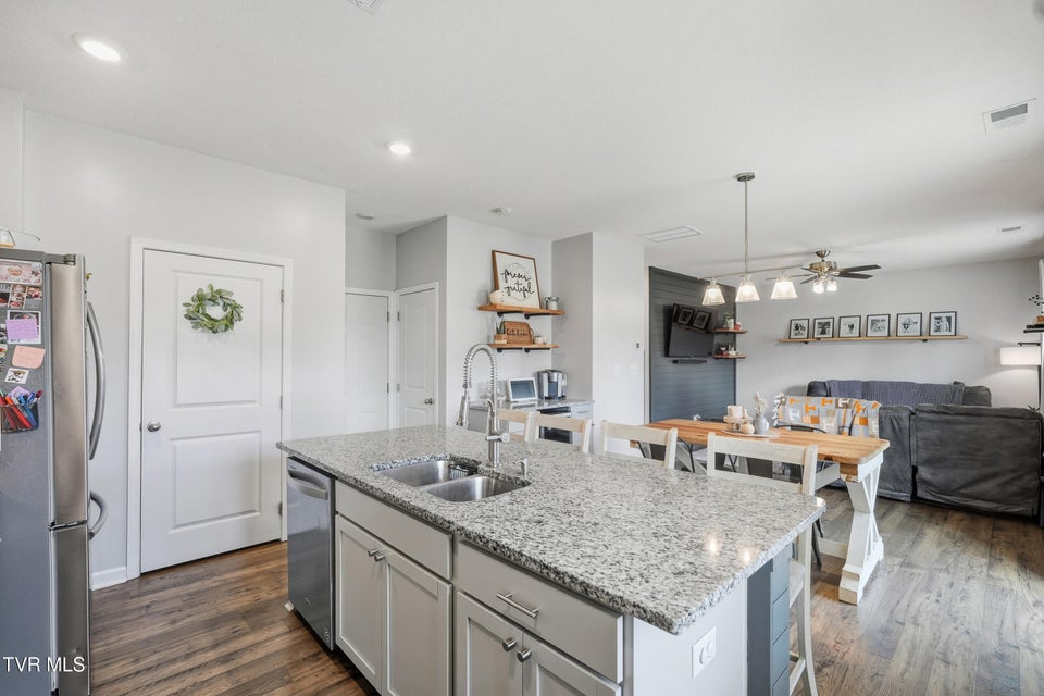 Photo #14: 2401 Egret Lane