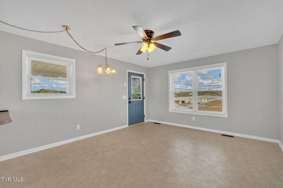 Photo #48: 3059 Hwy 107 