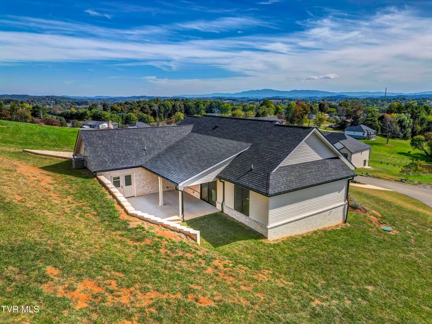 Photo #10: 77 Sunset Road