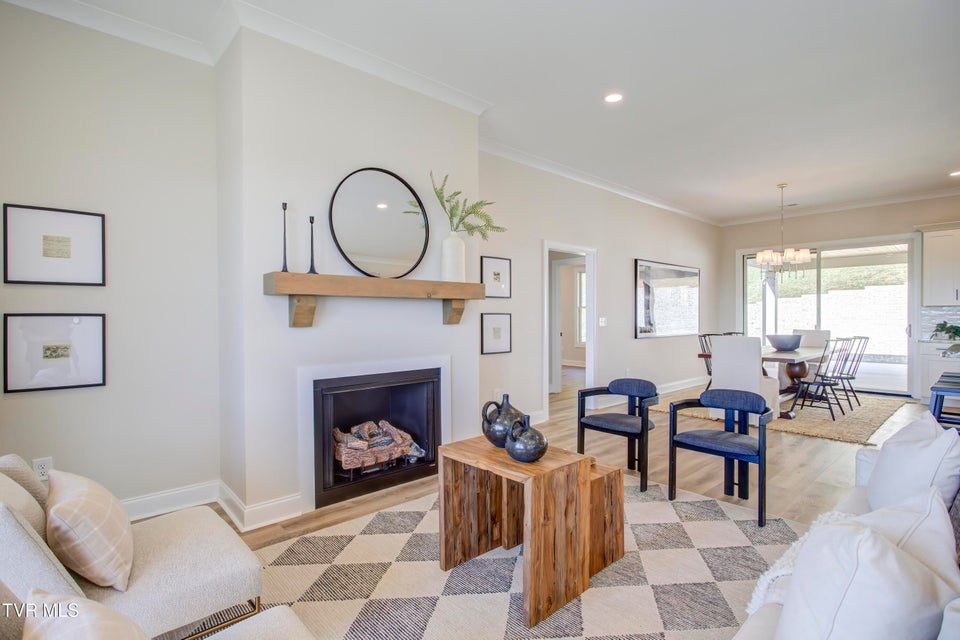 Photo #16: 77 Sunset Road