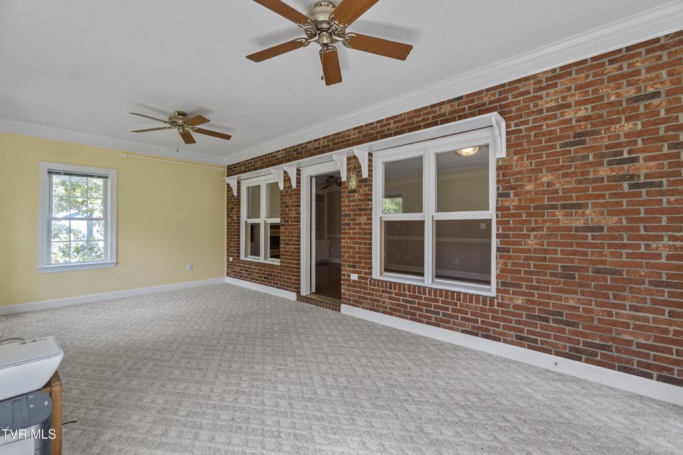 Photo #9: 102 Magnolia Drive