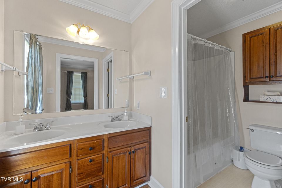 Photo #20: 102 Magnolia Drive