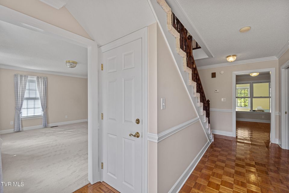 Photo #4: 102 Magnolia Drive