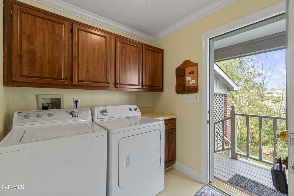 Photo #16: 102 Magnolia Drive