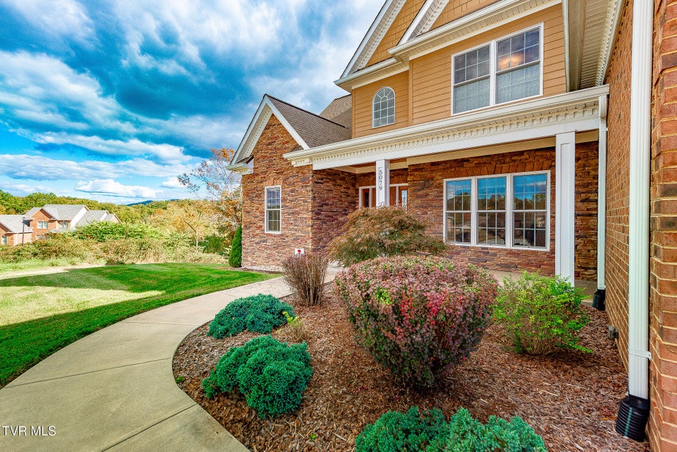 Photo #5: 5079 Rose Gardens Circle