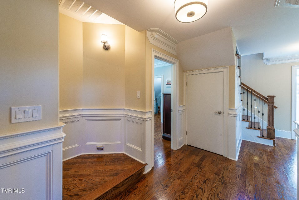 Photo #37: 5079 Rose Gardens Circle