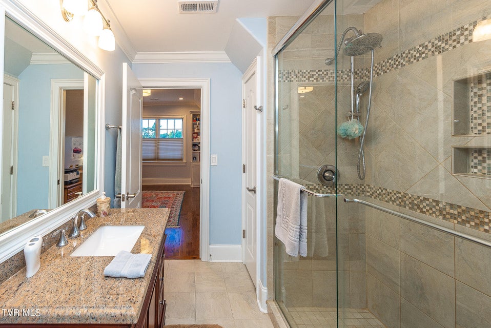 Photo #49: 5079 Rose Gardens Circle