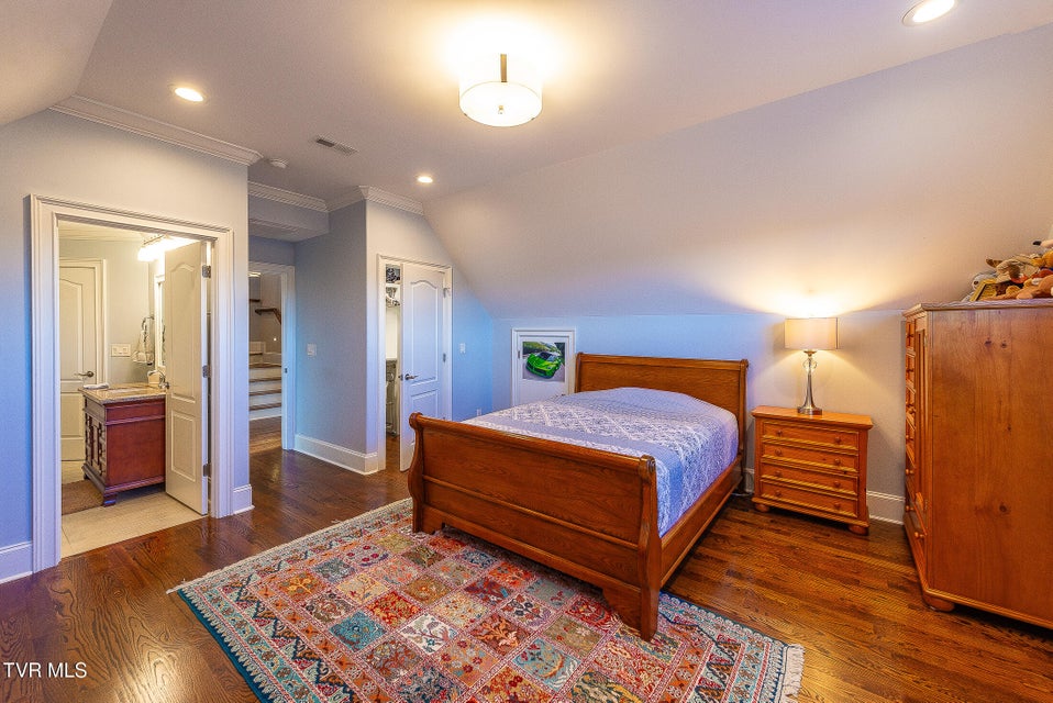 Photo #51: 5079 Rose Gardens Circle