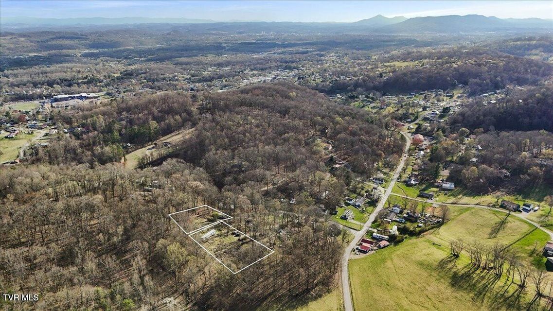 Photo #5: 741 Hedge Drive