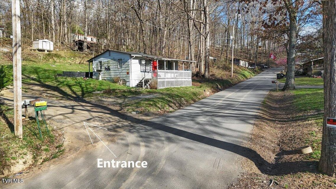 Photo #6: 741 Hedge Drive