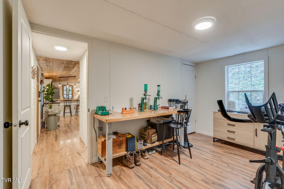 Photo #20: 483 Trotters Lane 