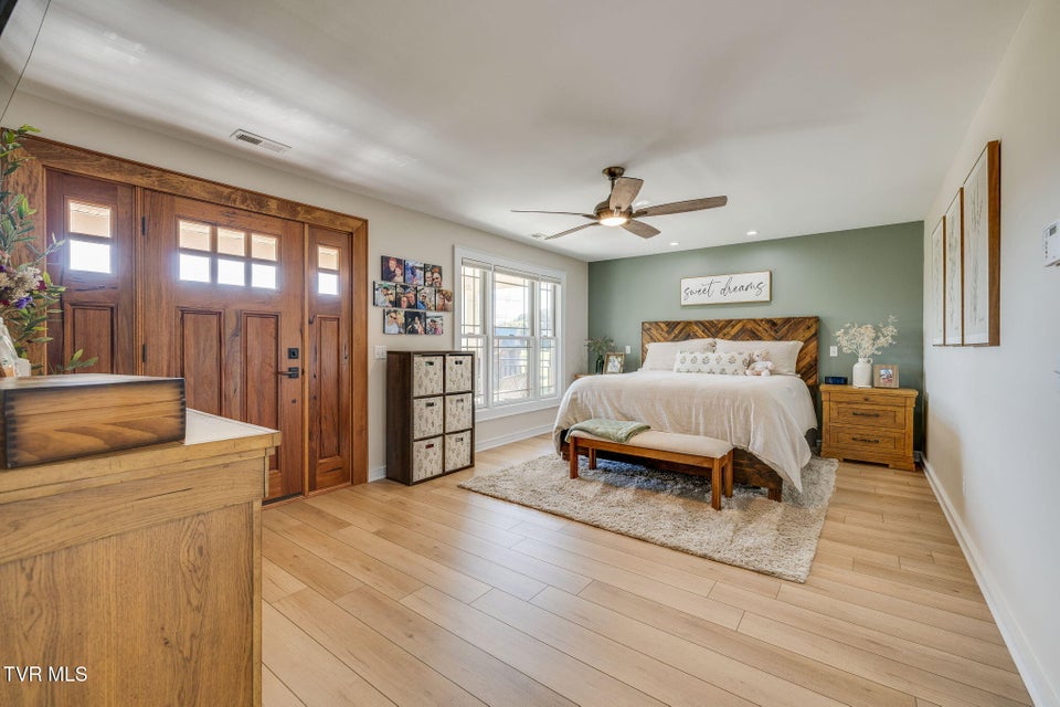 Photo #27: 2338 Edinburgh Channel Road