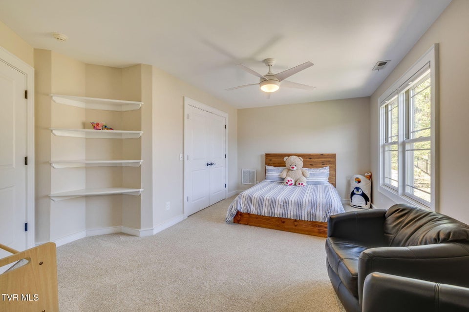 Photo #39: 2338 Edinburgh Channel Road