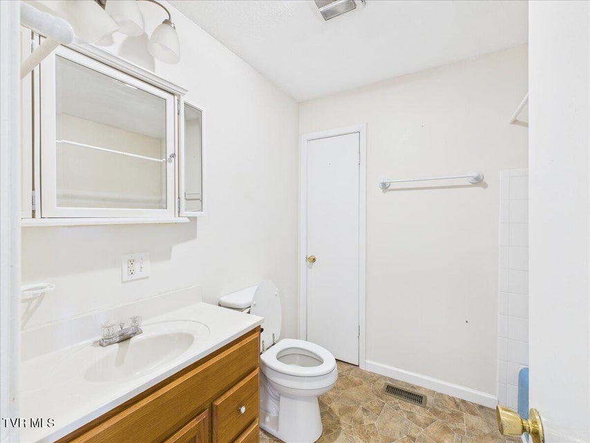 Photo #22: 161 Gardenia Drive