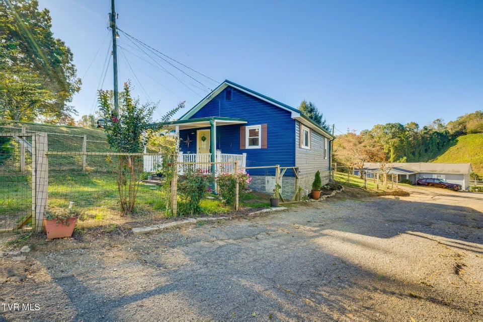 Photo #25: 135 River Bridge Road