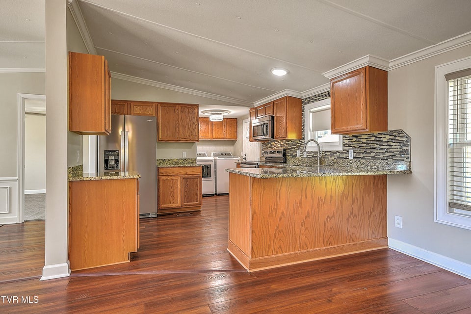 Photo #14: 1302 Camelia Avenue