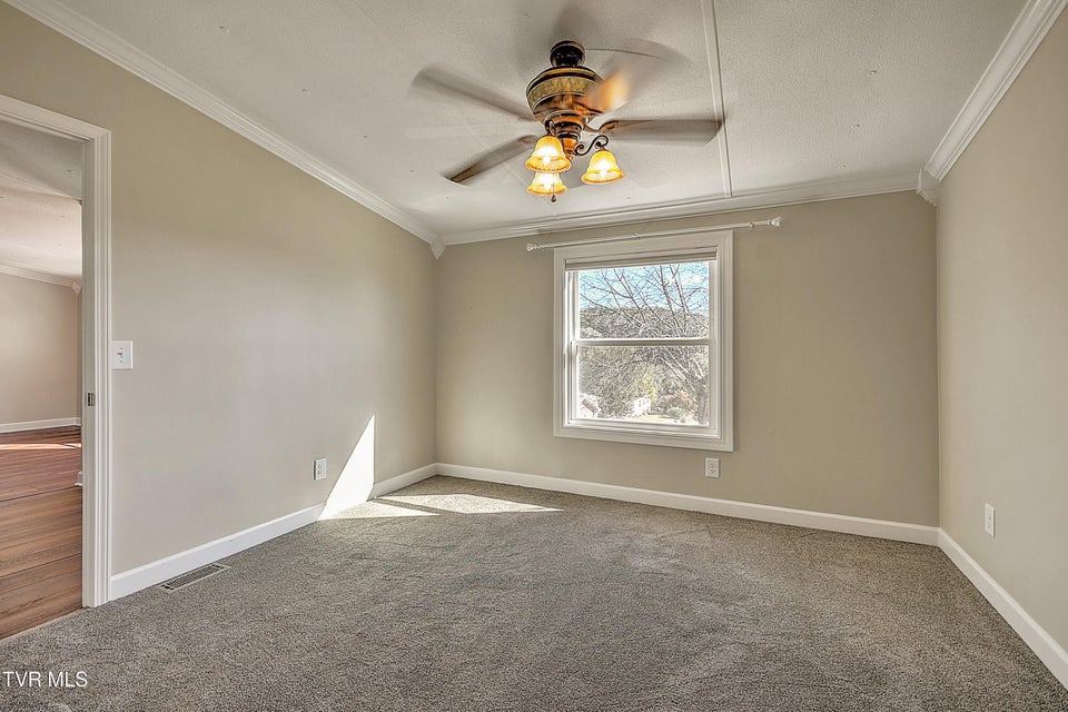 Photo #24: 1302 Camelia Avenue