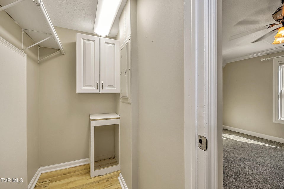 Photo #25: 1302 Camelia Avenue