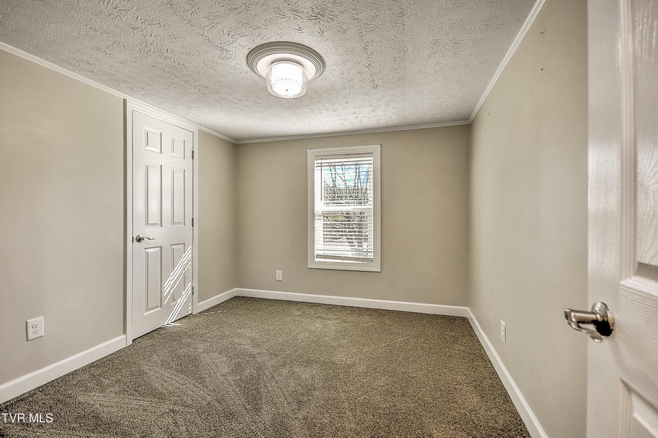 Photo #29: 1302 Camelia Avenue