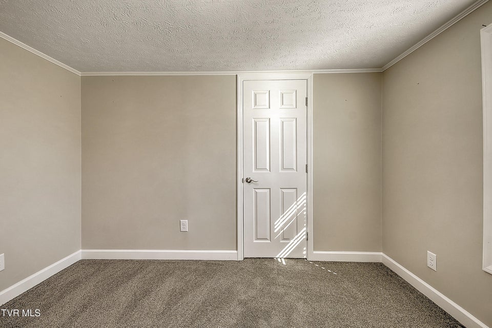 Photo #30: 1302 Camelia Avenue