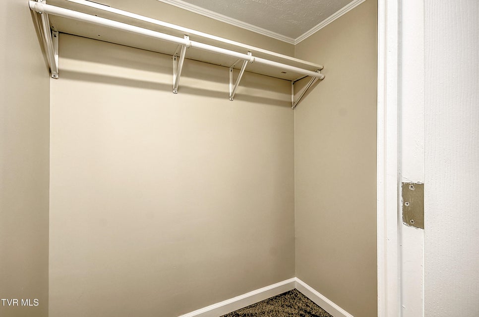 Photo #32: 1302 Camelia Avenue