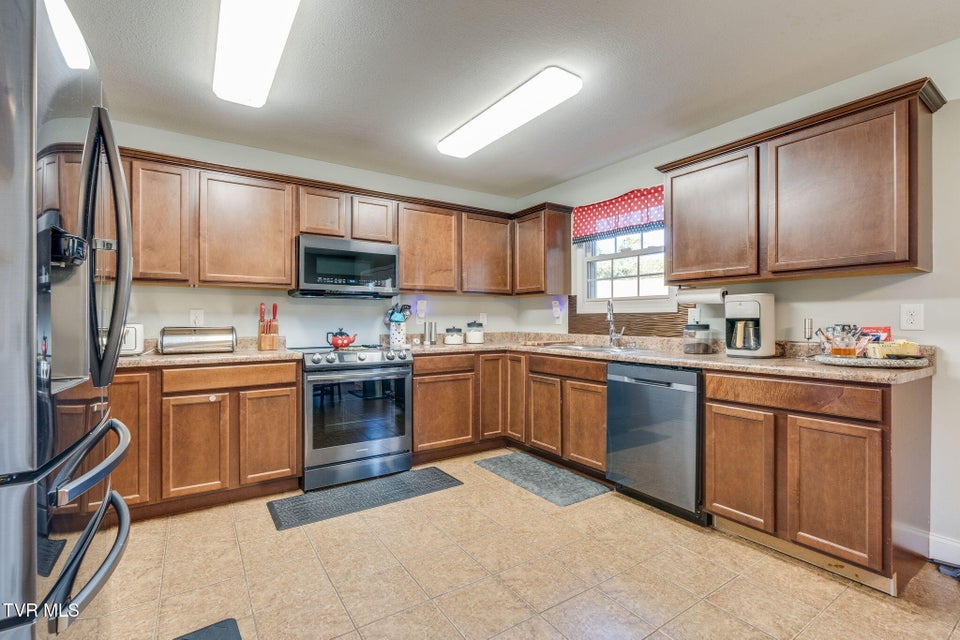 Photo #7: 158 Slate Hill Road