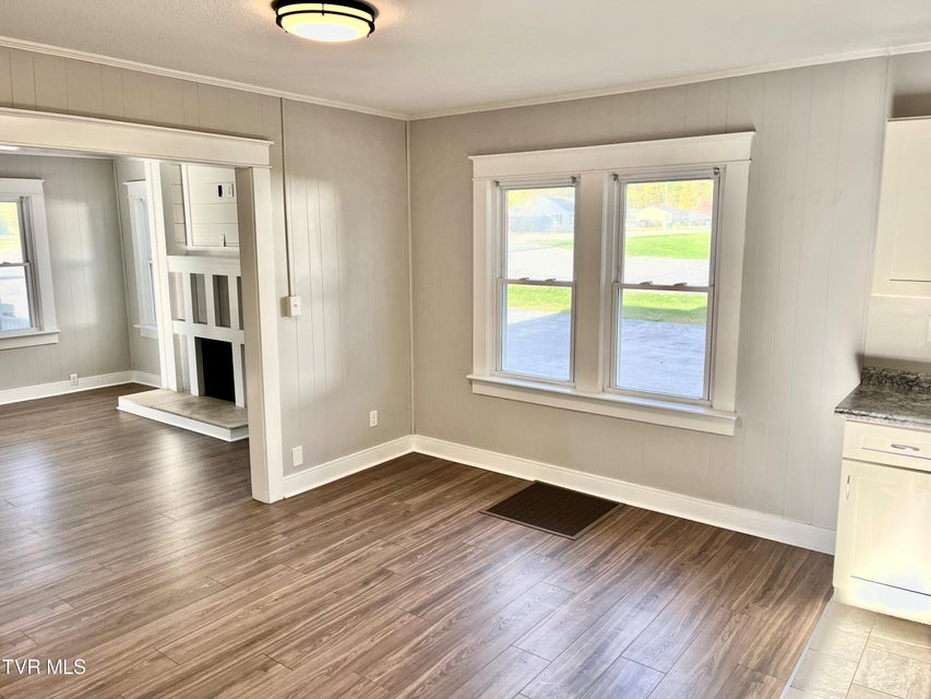 Photo #35: 1116 Highway 91 