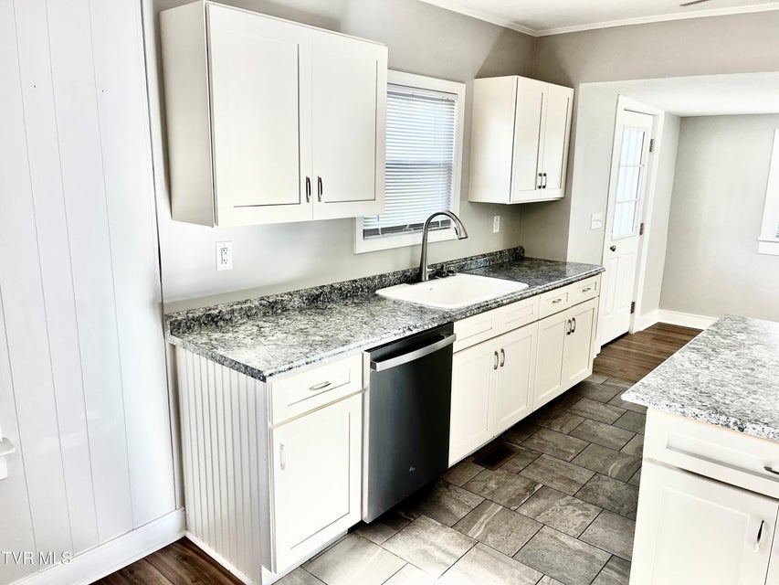 Photo #23: 1116 Highway 91 