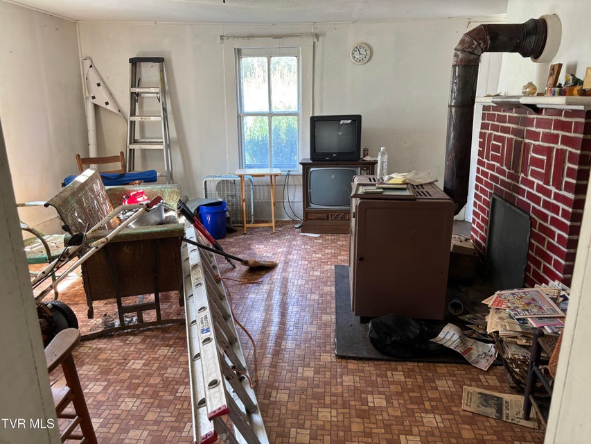 Photo #11: 703 Locust Gap Road