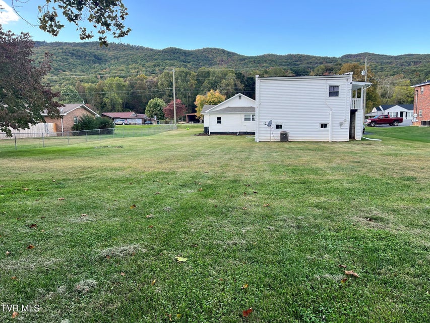 Photo #12: 1116 Highway 91 