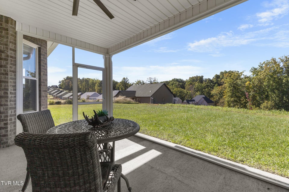 Photo #11: 2579 Shoreline Vista