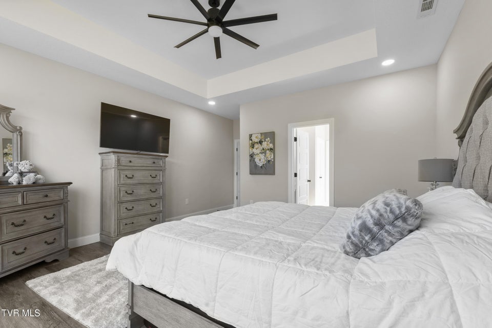 Photo #31: 2579 Shoreline Vista