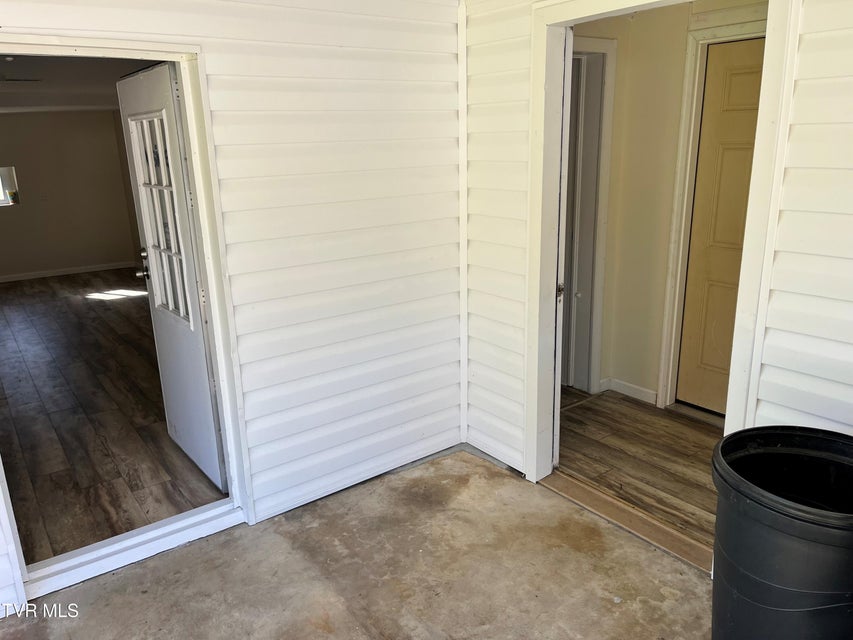 Photo #42: 1116 Highway 91 