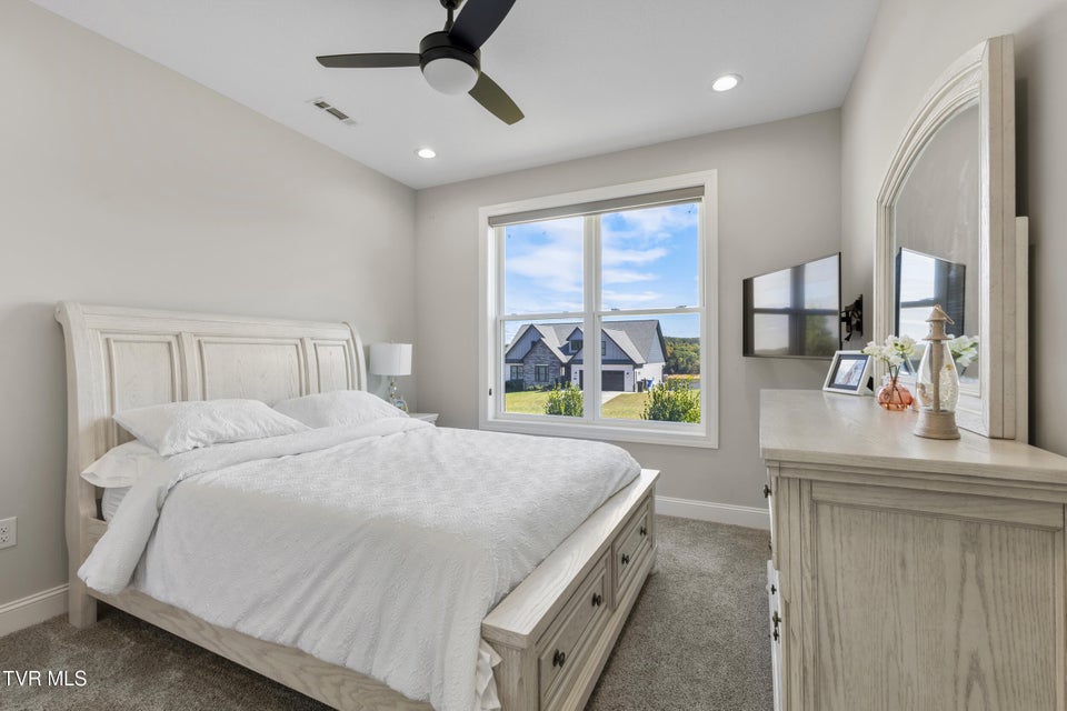 Photo #36: 2579 Shoreline Vista