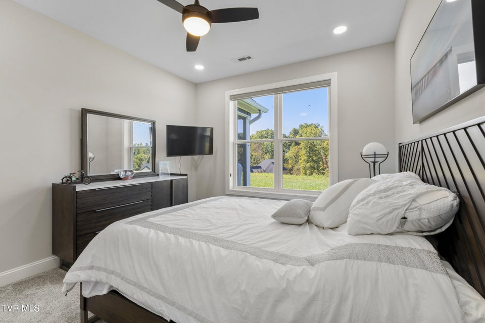 Photo #41: 2579 Shoreline Vista