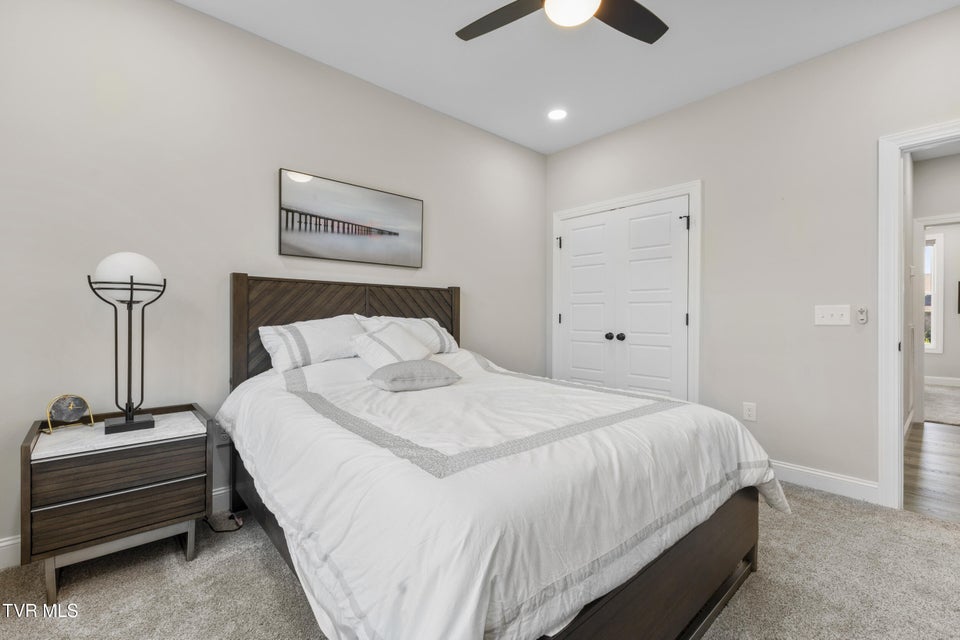 Photo #42: 2579 Shoreline Vista