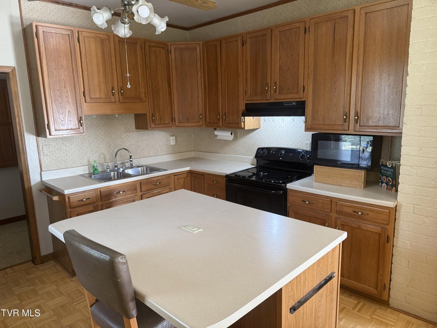 Photo #3: 315 9th Street