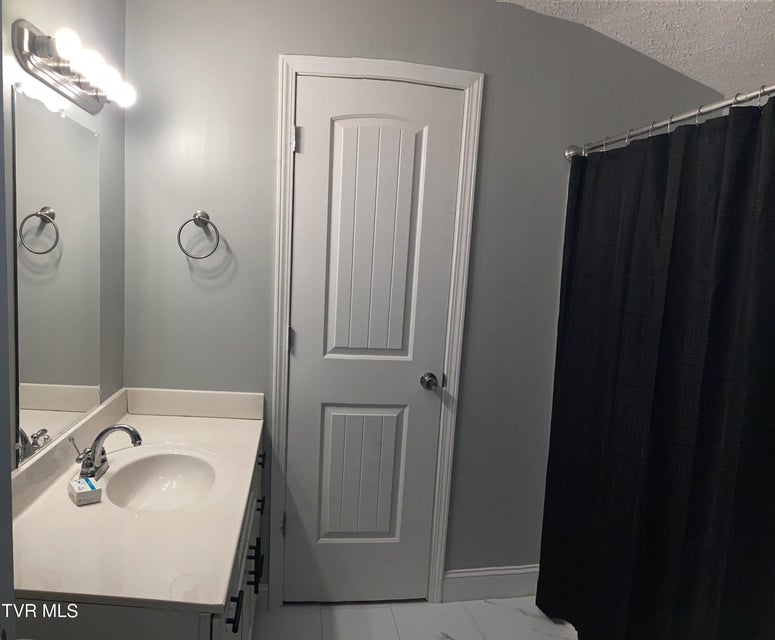 Photo #13: 616 Old Airport Road