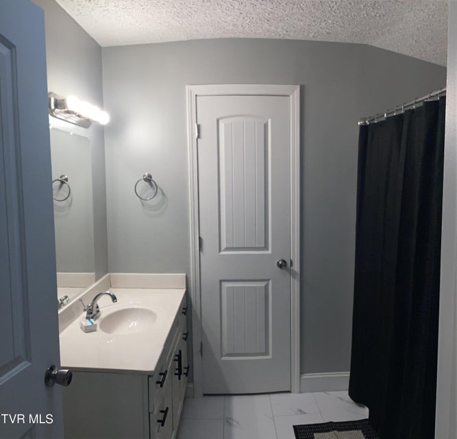 Photo #14: 616 Old Airport Road