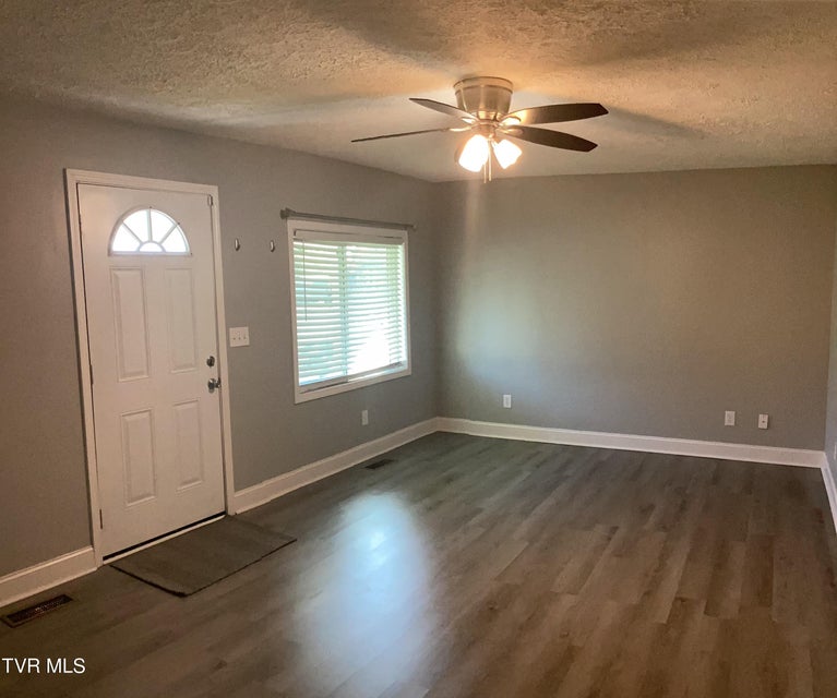 Photo #10: 616 Old Airport Road