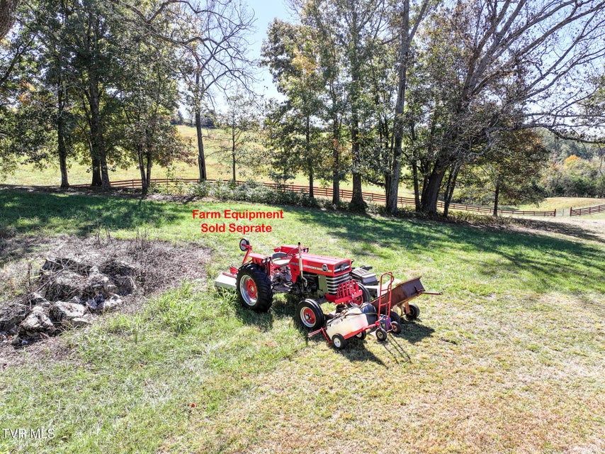 Photo #6: 745 Sinking Springs 