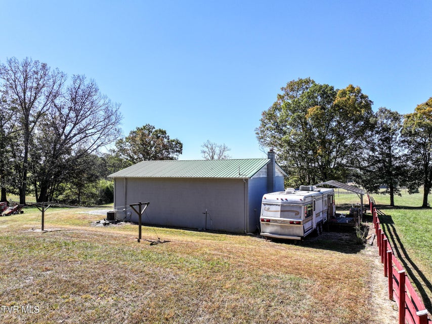 Photo #17: 745 Sinking Springs 