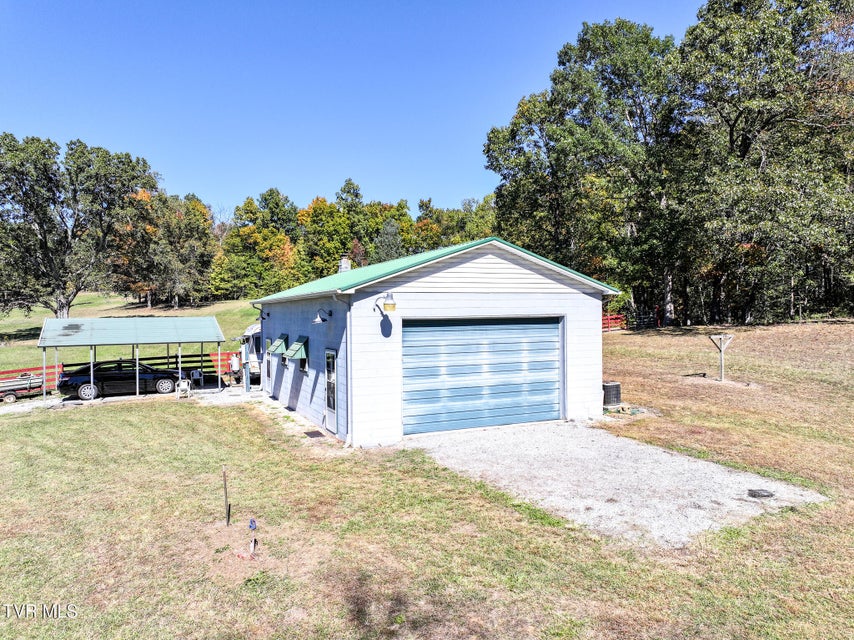 Photo #25: 745 Sinking Springs 