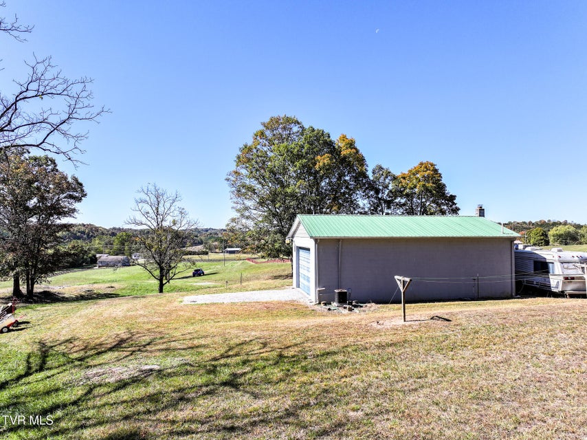 Photo #26: 745 Sinking Springs 
