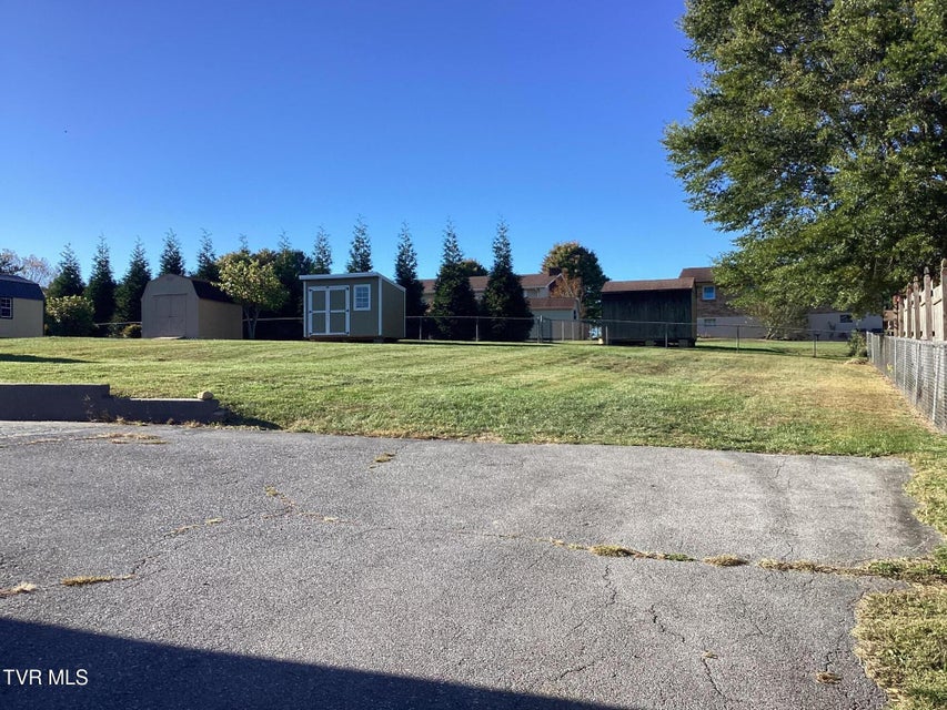 Photo #21: 616 Old Airport Road