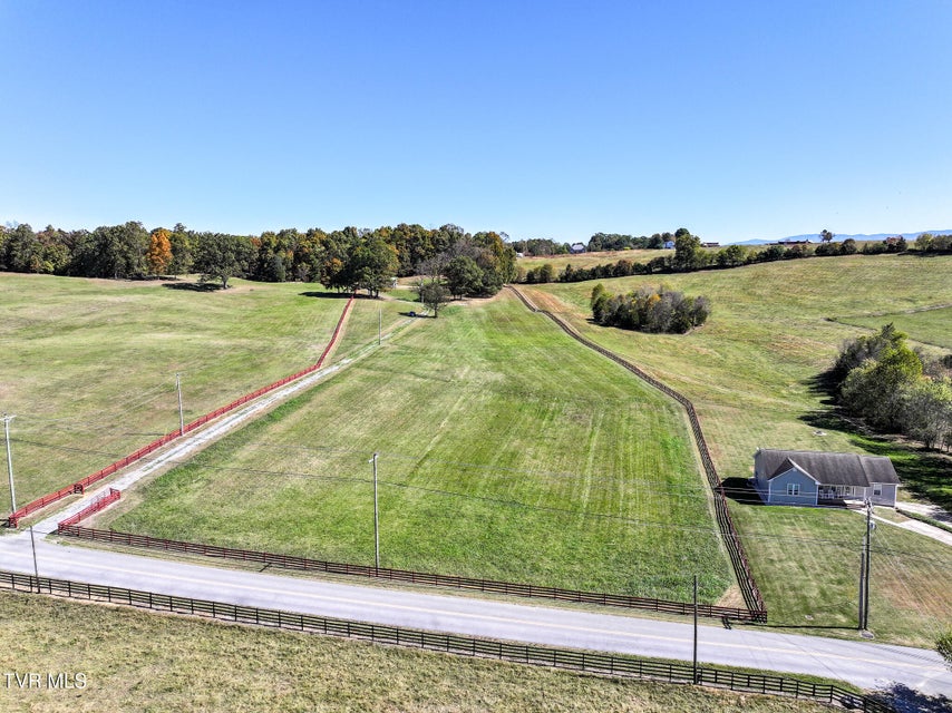 Photo #32: 745 Sinking Springs 