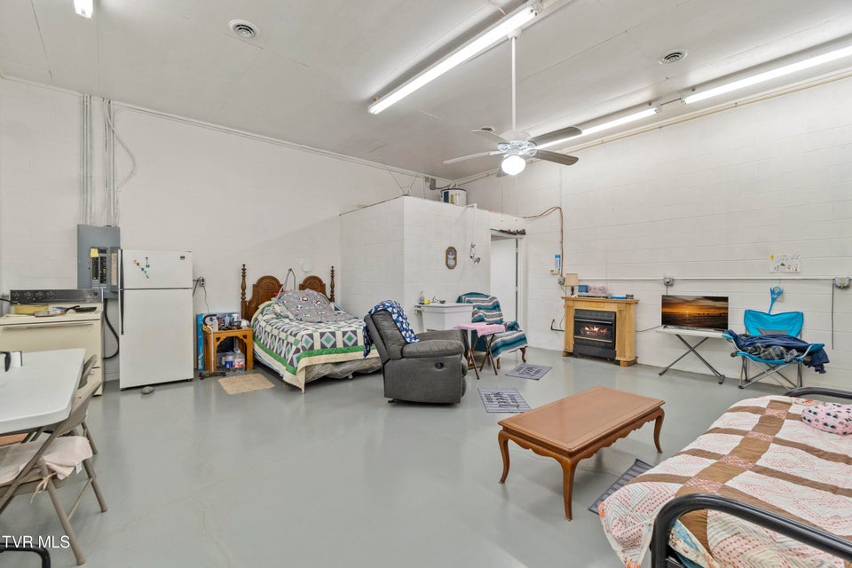 Photo #41: 745 Sinking Springs 